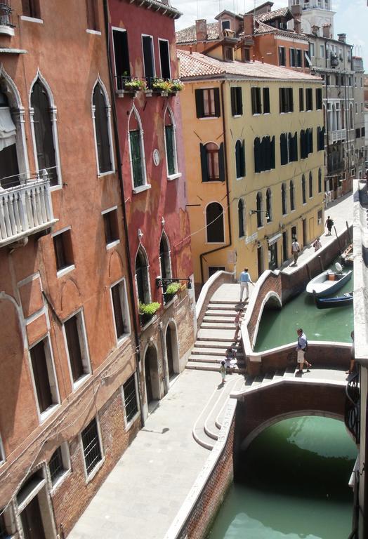 Palazzetto San Lio, Rialto Apartment Venice Luaran gambar
