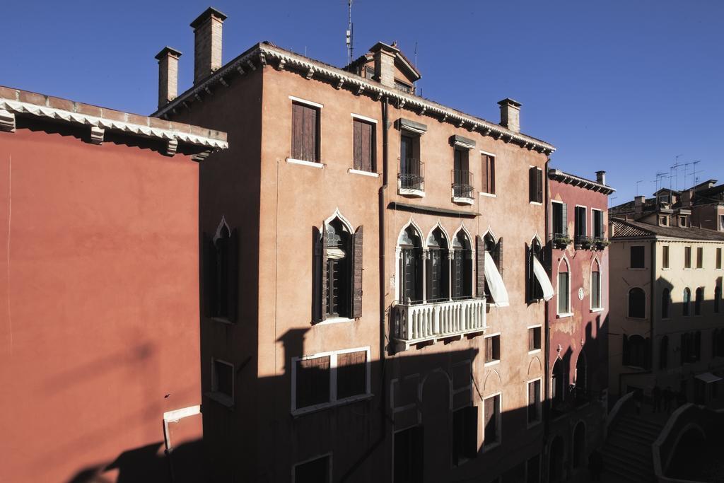 Palazzetto San Lio, Rialto Apartment Venice Luaran gambar