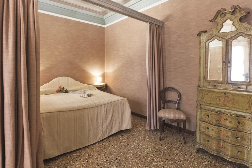 Palazzetto San Lio, Rialto Apartment Venice Luaran gambar