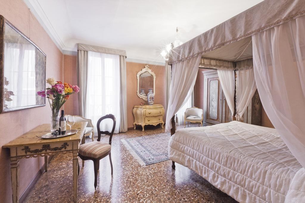 Palazzetto San Lio, Rialto Apartment Venice Luaran gambar