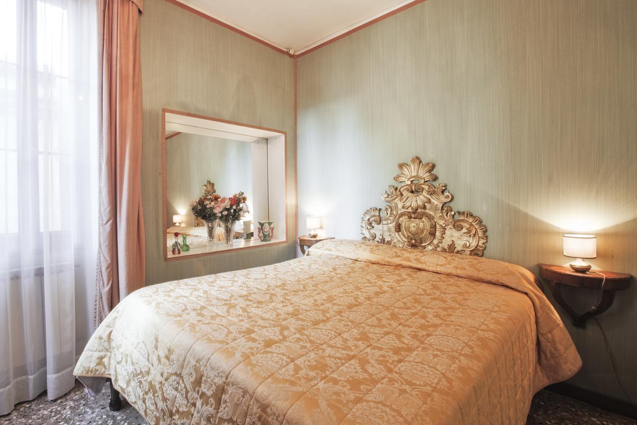 Palazzetto San Lio, Rialto Apartment Venice Luaran gambar