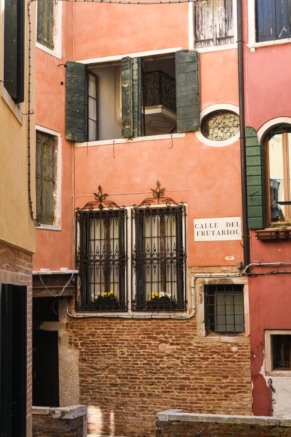 Palazzetto San Lio, Rialto Apartment Venice Luaran gambar